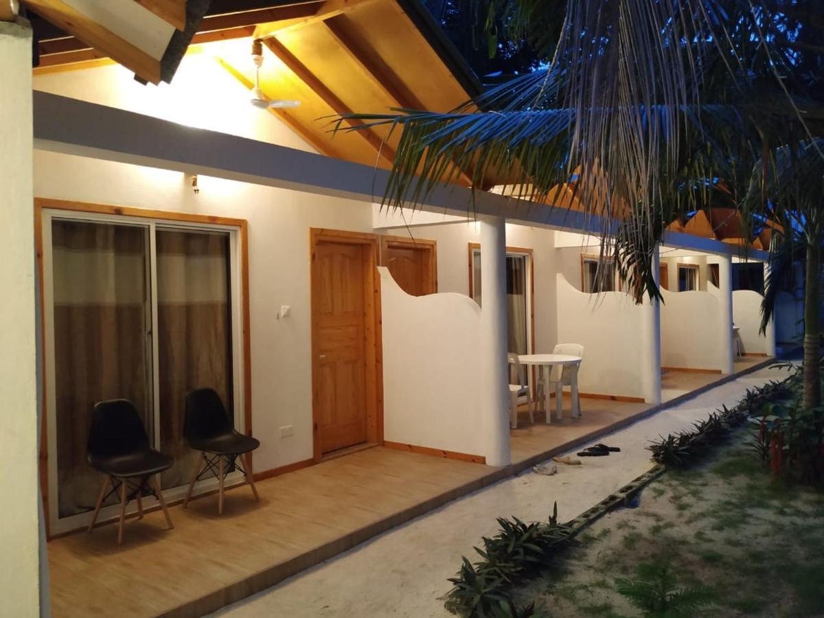 Thoddoo Sun Sky Inn, Maldives Exterior photo
