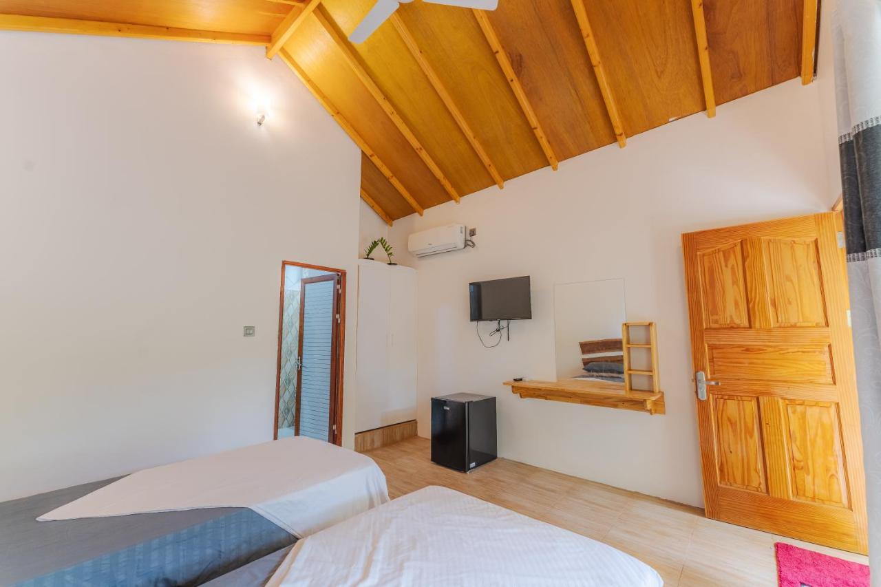 Thoddoo Sun Sky Inn, Maldives Exterior photo